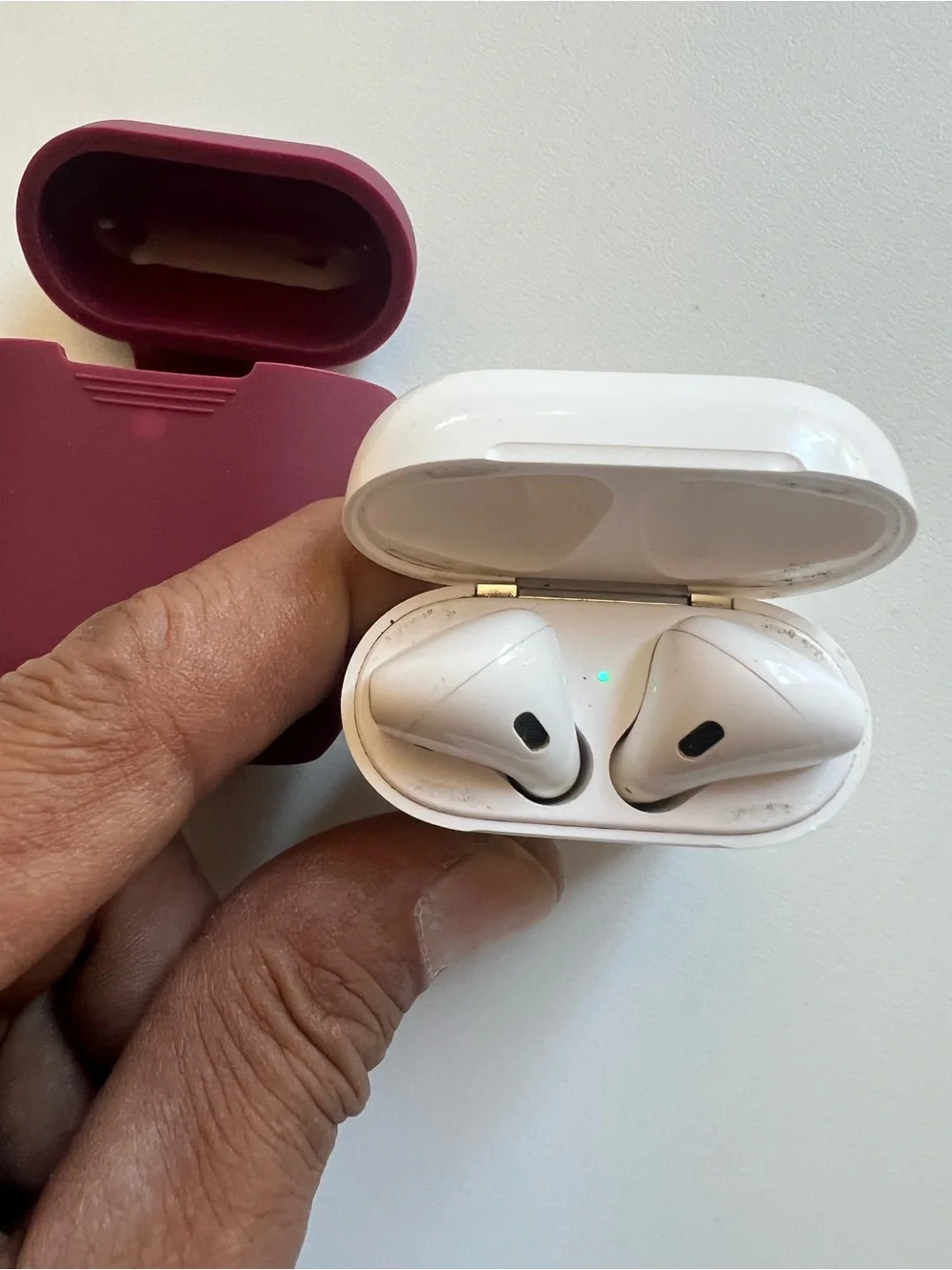 Apple wireless earbuds